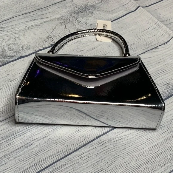 RARE NWT Free People/CHI CHI LONDON Metallic Tote - Picture 6 of 7